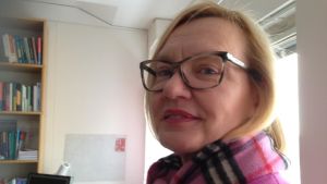 Ulrika Mörth, professor i statsvetenskap . Ulrika Mörth, professor i statsvetenskap vid Stockholms universitet.