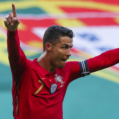 Cristiano Ronaldo i Portugal firar mål.