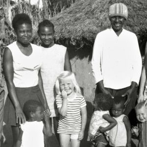 Kaisa Halme matkusti perheineen lähetystyöhön Angolaan.
