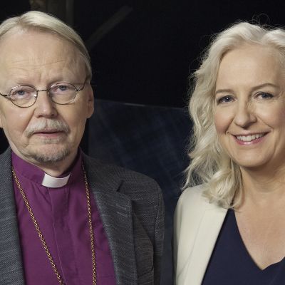 Ihmisten pappi. Arkkipiispa Kari Mäkinen Maarit Tastula haastateltavana.