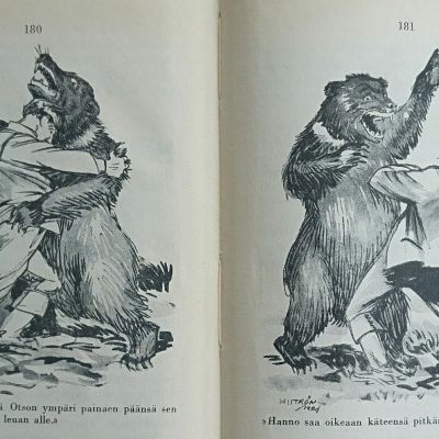 Mies ja karhu painivat kuvassa, joka on osa Karhun kosto -teoksen kuvitusta. Kirjan on kuvittanut Eric Vasström.