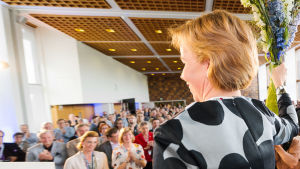 Anna-Maja Henriksson ställer upp för återval på partidagen. SFP:s första kvinnliga ordförande