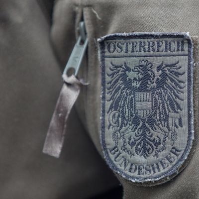 Itävallan asevoimien eli Bundesheerin tunnus. Arkistokuva.