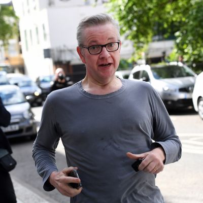 Ympäristöministeri Michael Gove lenkkeili Lontoossa 28. toukokuuta.