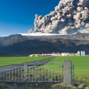 Vulkanen Eyjafjallajökull som har utbrott 2010.