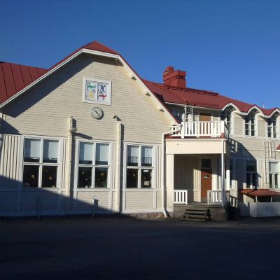 Kungsgårdsskolan i Esbo