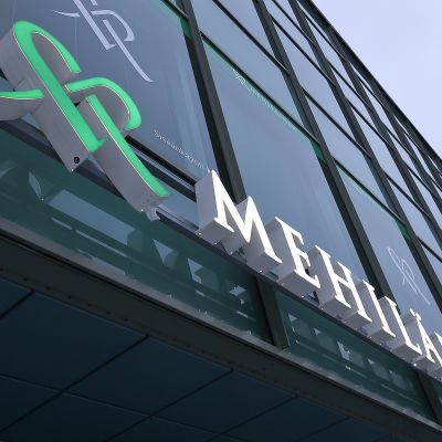 Mehiläisen logo