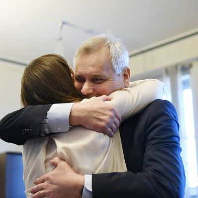 Antti Rinne palasi sairauslomalta: Lääkäri todistaa, että olen työkykyinen