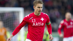 Esa Terävä uppskattade RoPS-fansens tryck. Esa Terävä uppskattade RoPS-fansens tryck.