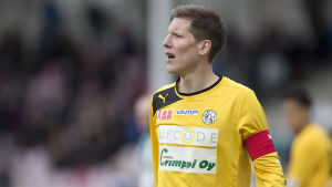 Ville Koskimaa drar hemåt, men berömmer HIFK. Ville Koskimaa drar hemåt, men berömmer också HIFK:s supportrar.