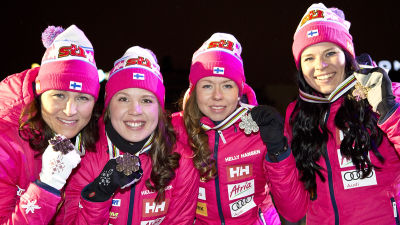 Kerttu Niskanen, Krista Pärmäkoski, Laura Mononen, Aino-Kaisa Saarinen.