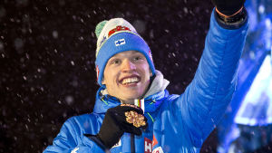 Iivo Niskanen fixade Finlands första VM-guld på skidor sedan 2011. Iivo Niskanen.