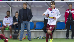 Pappa Alexeij tränade Sergei under tiden i Jakobstad. Pappa och son Eremenko med Jaro i ligan år 2015.