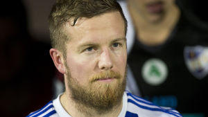 Rutinerade Sebastian Sorsa har bytt ut HJK mot spel i KuPS. Rutinerade Sebastian Sorsa har bytt ut HJK mot spel i KuPS.