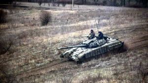 Ukrainska soldater i Donbass den 18 april. Ukrainska soldater i Donbass den 18 april 2021.