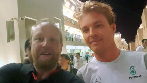 Tony Svartsjö, här tillsammans med Nico Rosberg (arkivbild). Tony Svartsjö och Nico Rosberg