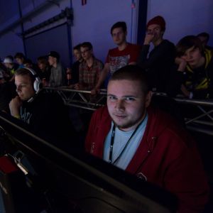 Jesse "KHRN" Grandell ja 3DMAX etenivät Lantrekien CS:GO-turnauksen finaaliin