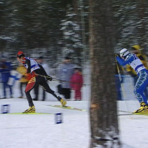 Hiihdon MM-kilpailut 2001 Lahdessa, mieshiihtäjiä vauhdissa