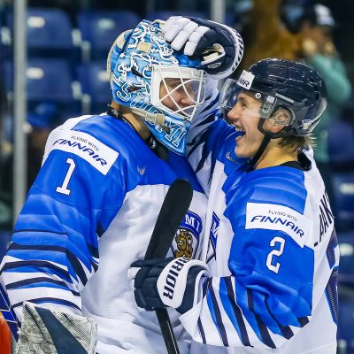 Ukko-Pekka Luukkonen ja Oskari Laaksonen