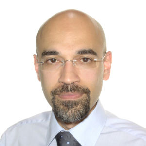 Rouzbeh Parsi är chef för Mellanöstern- och Nordafrikaavdelningen på Utrikespolitiska institutet i Sverige. Iranexperten Rouzbeh Parsi.