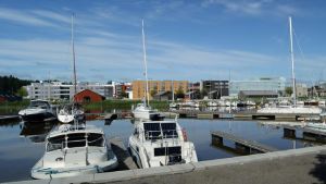 Så här ser den planerade helheten ut från östra åstranden i Borgå (arkivbild). stadsvy