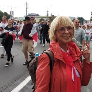 Alena Pankratava demonstrerar för fria och rättvisa val. Alena Pankratava demonstrerar för fria och rättvisa val i Belarus.