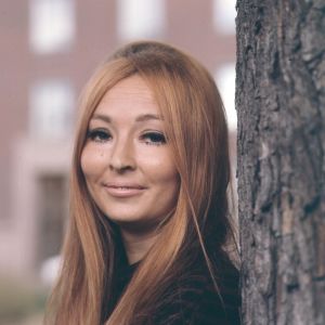 Kirjailija Tytti Parras.