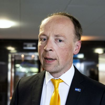 Perussuomalaisten puheenjohtaja Jussi Halla-aho puolueen eduskuntaryhmän kesäkokouksessa Joensuussa torstaina 29. elokuuta.