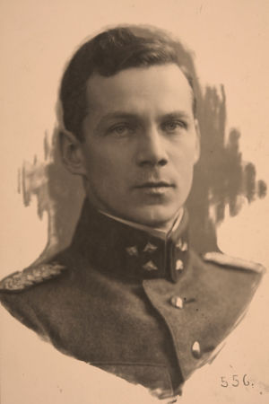 Karjalan joukkojen ylipäällikkö Aarne Sihvo 1918.