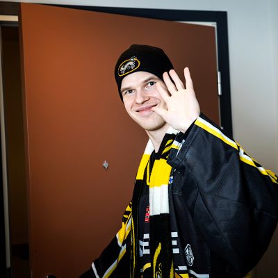 Aarne Pirkola.