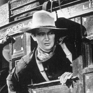 Hyökkäys erämaassa, ohjaus John Ford.