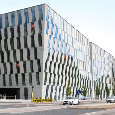 Osuuspankin pääkonttori Teollisuuskadulla Helsingissä.