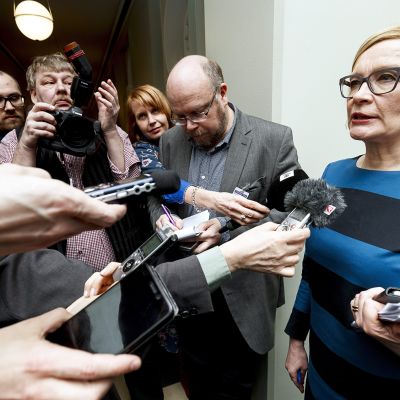 Risikko ja toimittajia