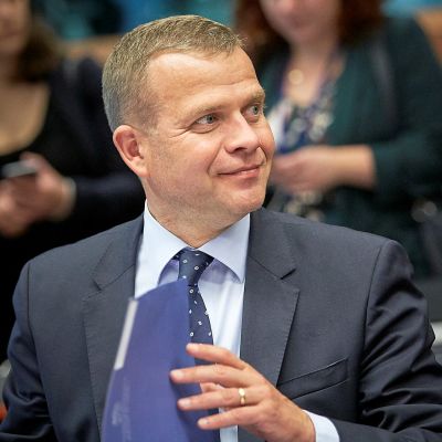 Valtiovarainministeri Petteri Orpo (kok.) euroryhmän kokouksessa heinäkuussa.