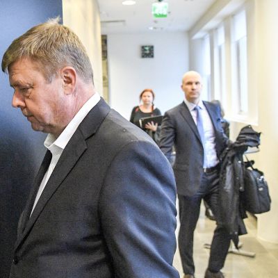 Yhtiön toimitusjohtajana ja hallituksen puheenjohtajana toiminut Pekka Perä kaivosyhtiö Talvivaaran johdon sisäpiiritiedon väärinkäyttöä koskevan jutun käsittelyssä Helsingin hovioikeudessa 22. lokakuuta 2018.