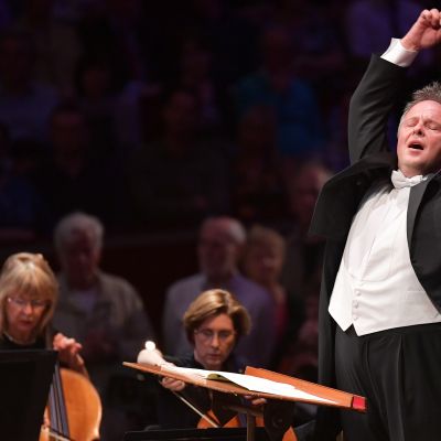 Sakari Oramo johti BBC:n sinfoniaorkesteria Proms 2016 -festivaalin ensimmäisenä iltana Lontoossa 16. heinäkuuta.
