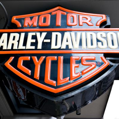 Harley Davidson myymälän logo.