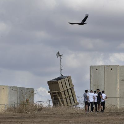 Israelin sotilaita Sderotissa, eteläisessä Israelissa.