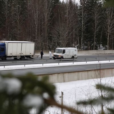 Arvokuljetuksessa käytetty kuljetusauto.