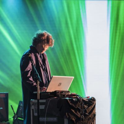 DJ, Taiteiden yö