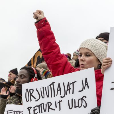 mielenosoitus 2. 2. Helsingin Senaatintori