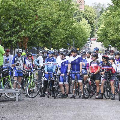 Eesti-Soome pyöräilytapahtuman avaus Helsingissä.