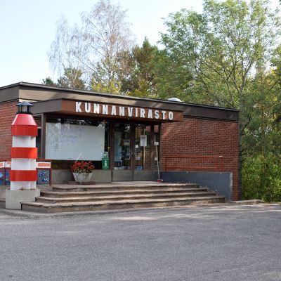 Kustavin kunnanvirasto