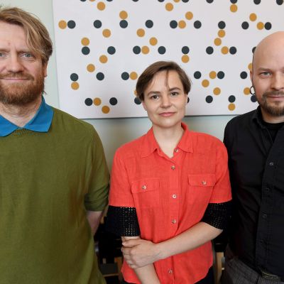 Kim Simonsson, Alma Heikkilä ja Aaron Heino.