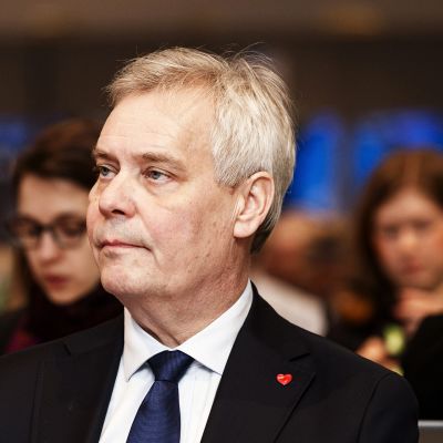 Pääministeri Antti Rinne osallistui jäsenmaiden kansallisten parlamenttien EU-valiokuntien ja Euroopan parlamentin edustajien COSAC-konferenssiin Helsingissä 2. joulukuuta.