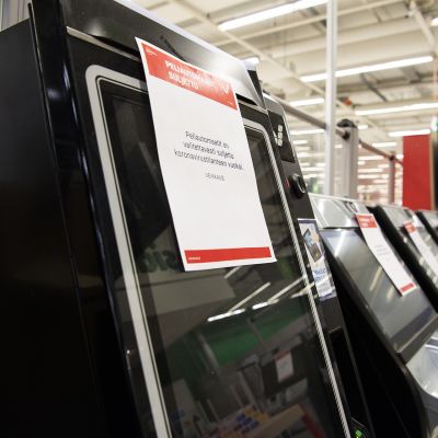  Espoon Ison Omenan markettikerroksen peliautomaatit oli pois käytöstä 24. maaliskuuta.