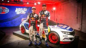 I våras presenterade Joni Wiman och Sebastian Eriksson Olsberg MSE:s nya Honda. Joni Wiman och Sebastian Eriksson.