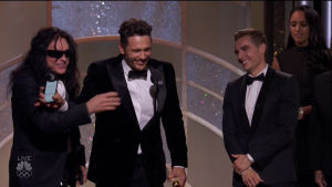 Tommy Wiseau fick inte utrymme för ett tacktal på Golden Globe-galan. Tommy Wiseau och James Franco.