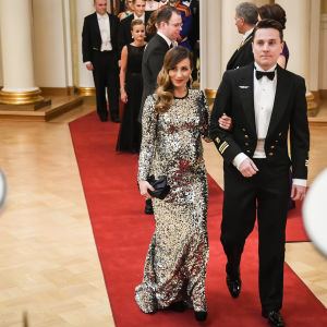 Jaana Pelkonen på slottsbalen 2016.