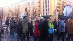 Marschen gick lugnt till, trots arga slagord. Klimatmarsch i Helsingfors 2015